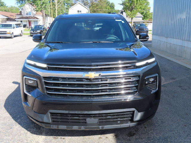 Used 2026 Chevrolet Traverse LT AWD/4WD image 11