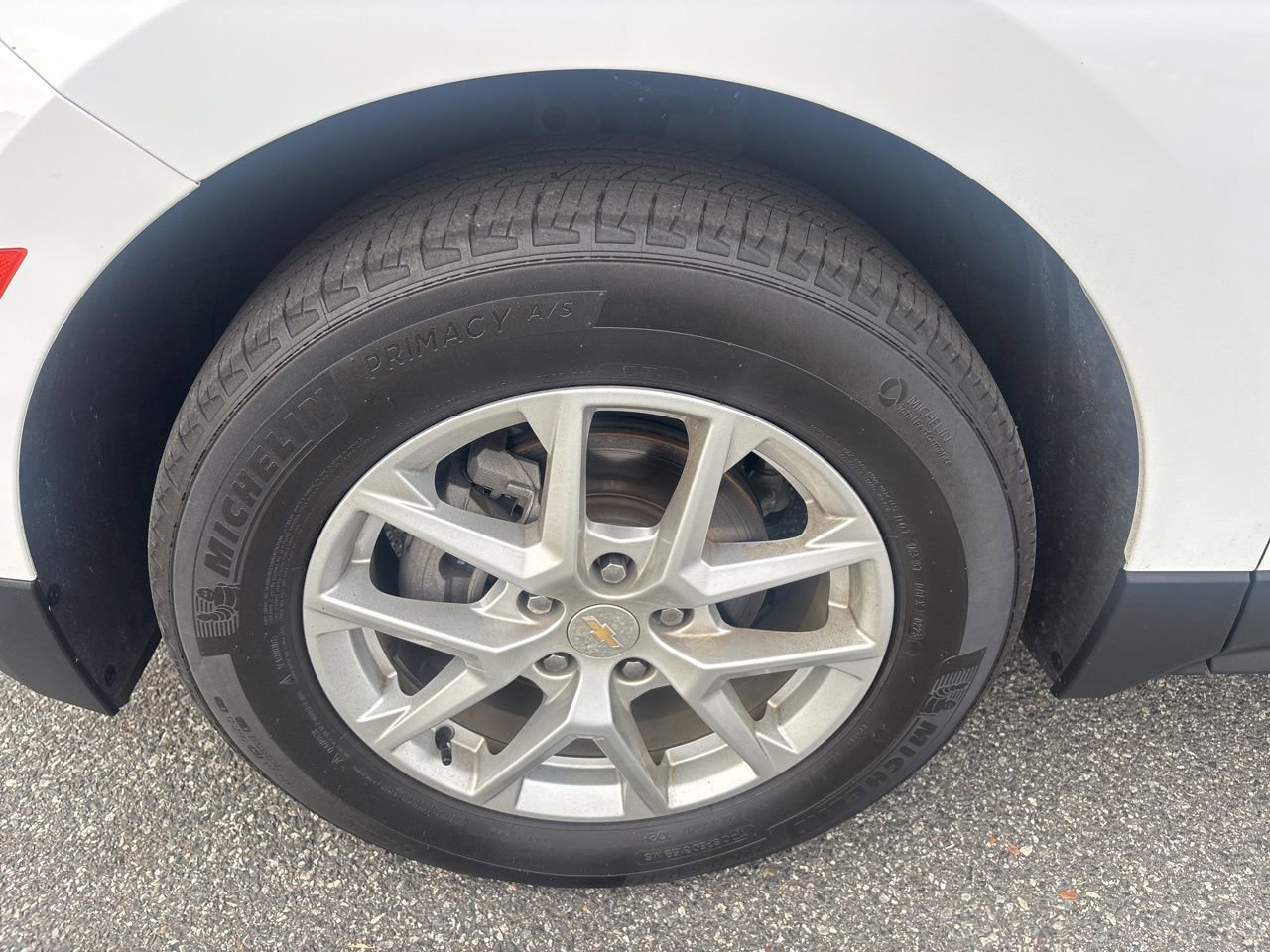 Used 2023 Chevrolet Equinox LT image 11