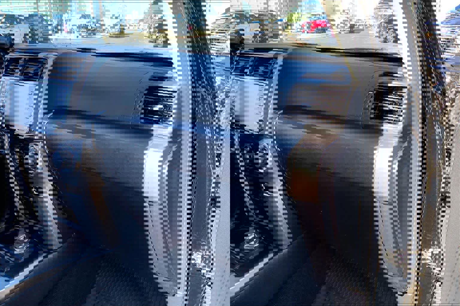 Used 2020 Toyota 4Runner SR5 Premium w/ Moonroof Package AWD/4WD image 19