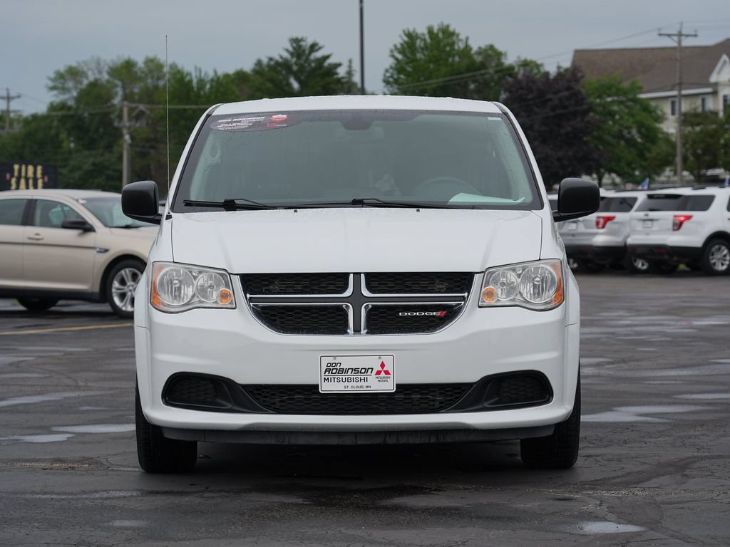 Used 2018 Dodge Grand Caravan SE w/ UConnect Hands-Free Group FWD image 8