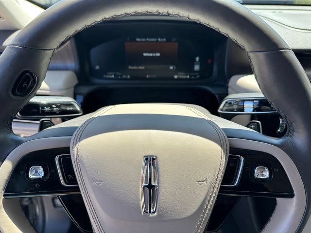 Used 2022 Lincoln Aviator Reserve w/ Elements Package Plus AWD/4WD image 33