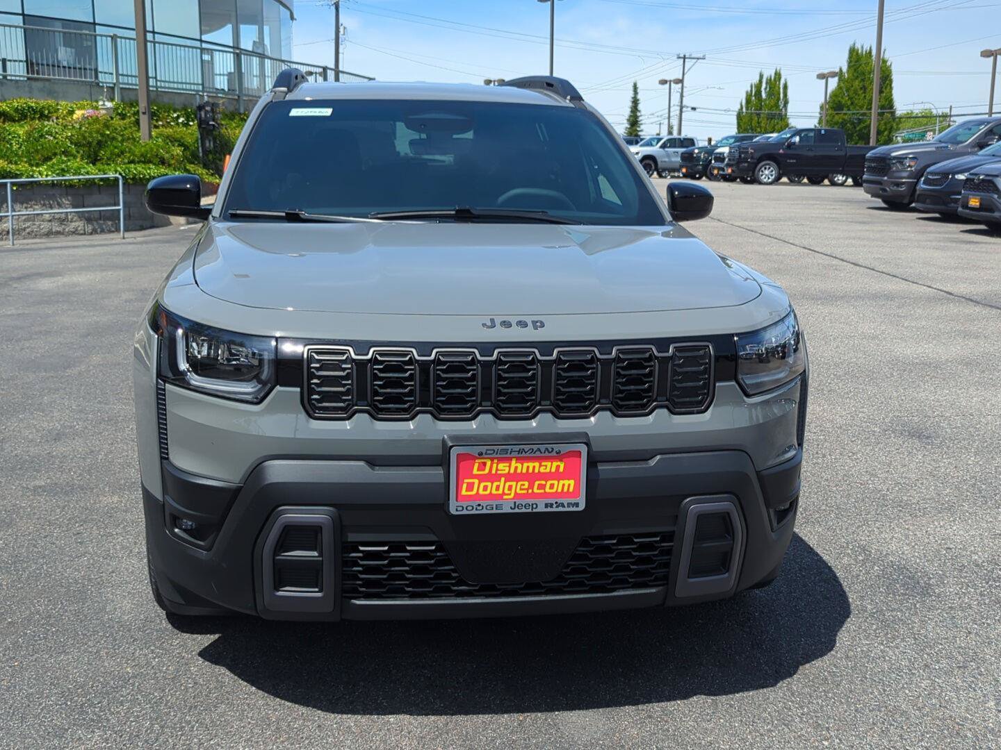 New 2026 Jeep Cherokee Laredo AWD/4WD image 2