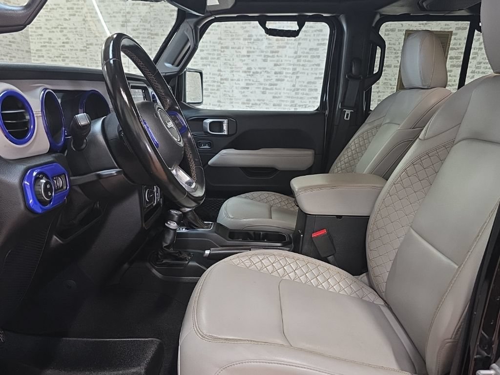Used 2021 Jeep Gladiator Overland AWD/4WD image 25