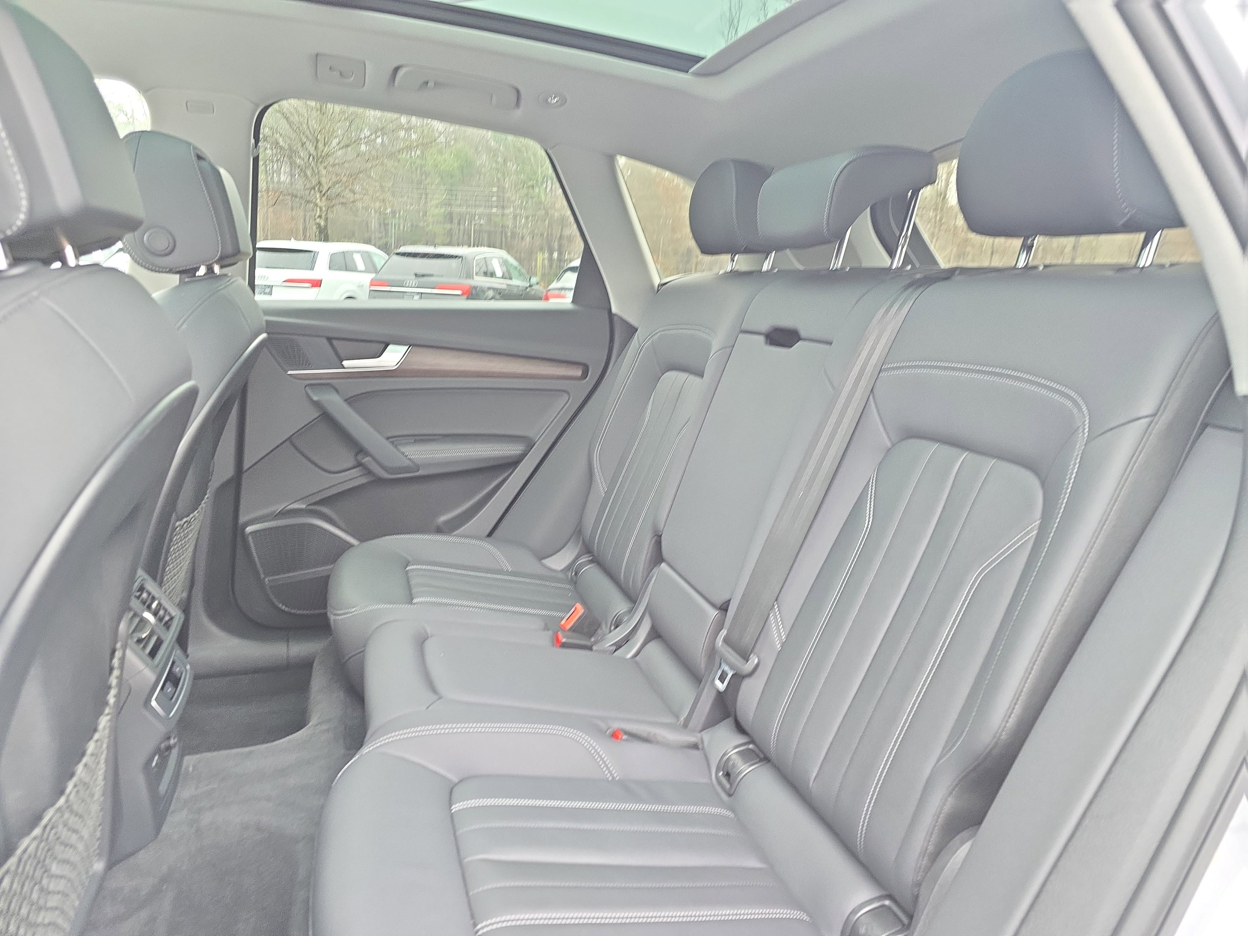 Used 2022 Audi Q5 2.0T Premium Plus image 14