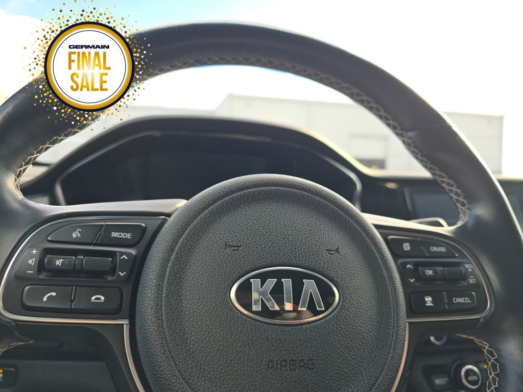 Certified 2020 Kia Niro EX w/ Cold Weather Package image 19