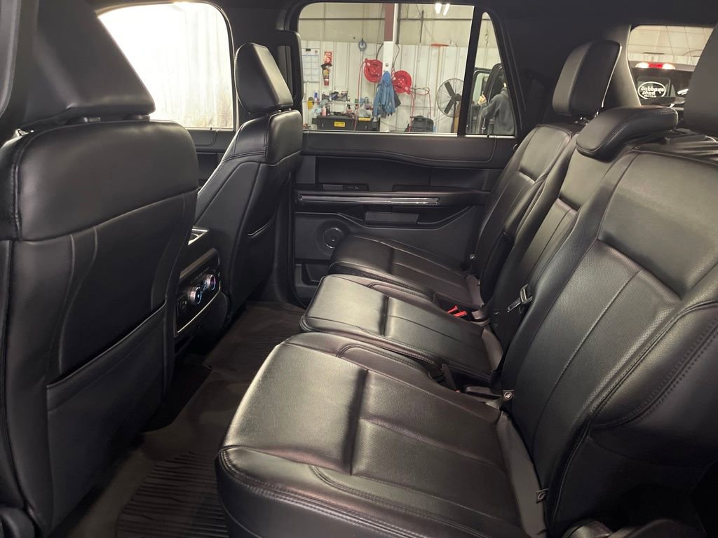 Used 2021 Ford Expedition Max XLT image 25
