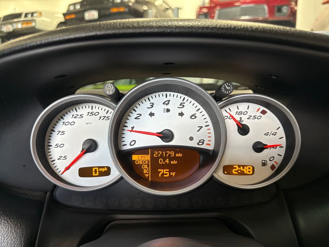 Used 2004 Porsche Boxster S image 15