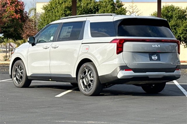 New 2026 Kia Carnival EX image 7