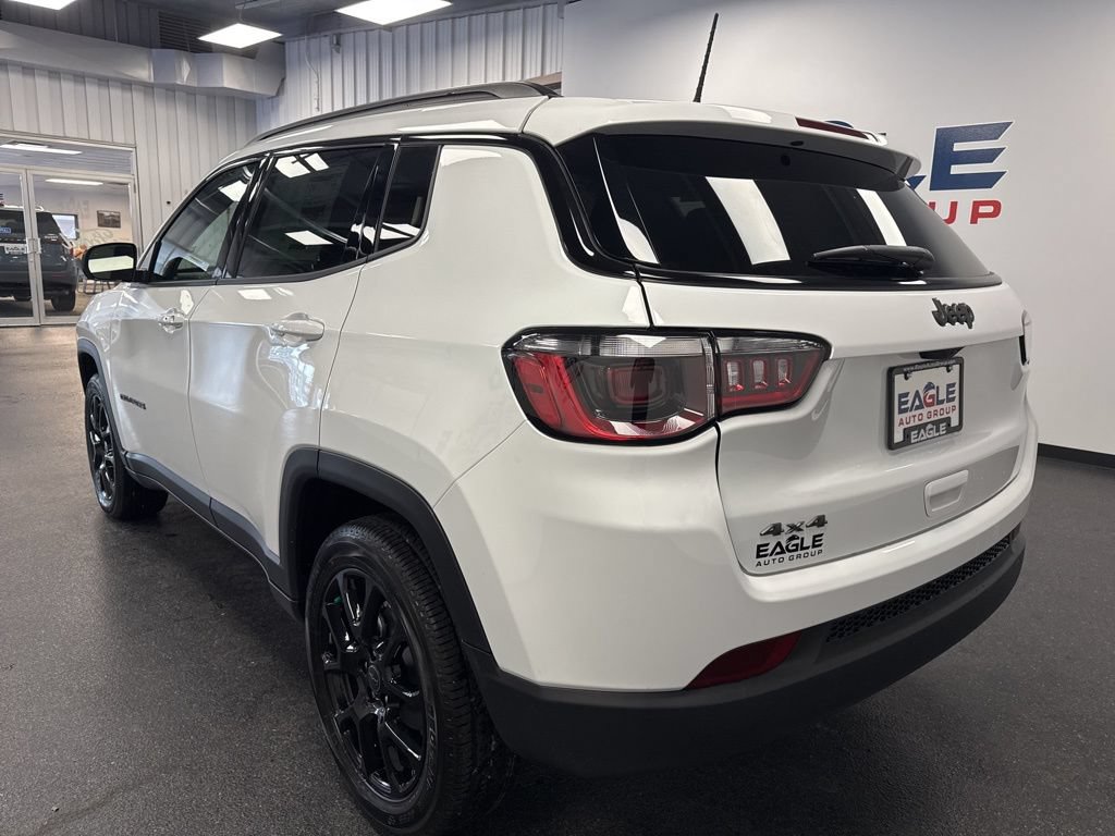 New 2026 Jeep Compass Latitude AWD/4WD image 7