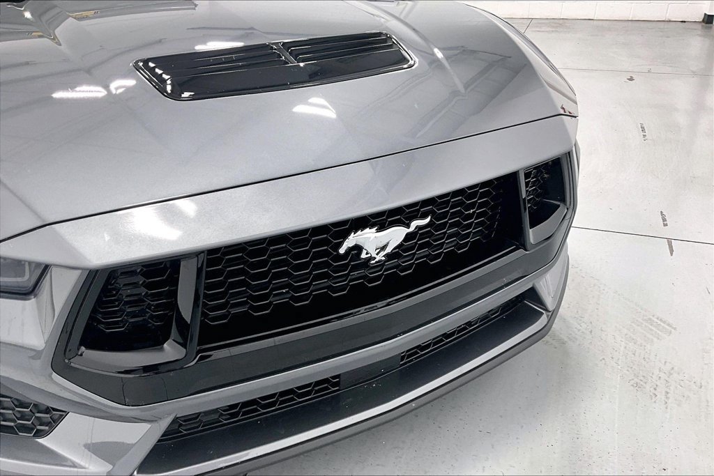 Used 2026 Ford Mustang GT RWD image 26