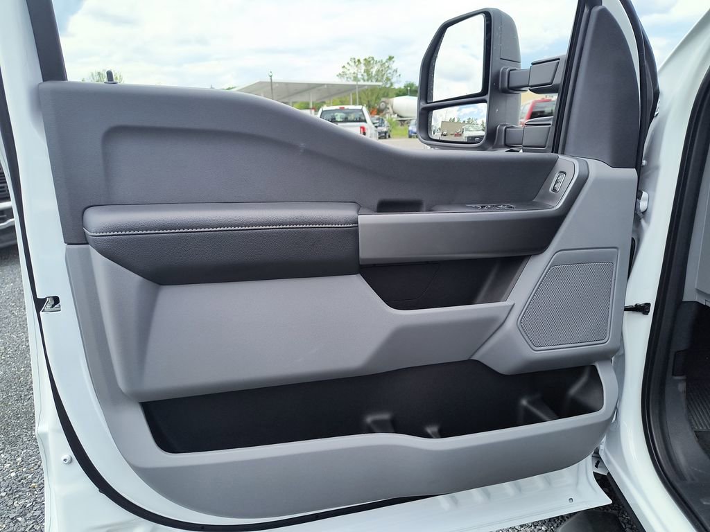 New 2025 Ford F350 XL w/ STX Appearance Package image 10