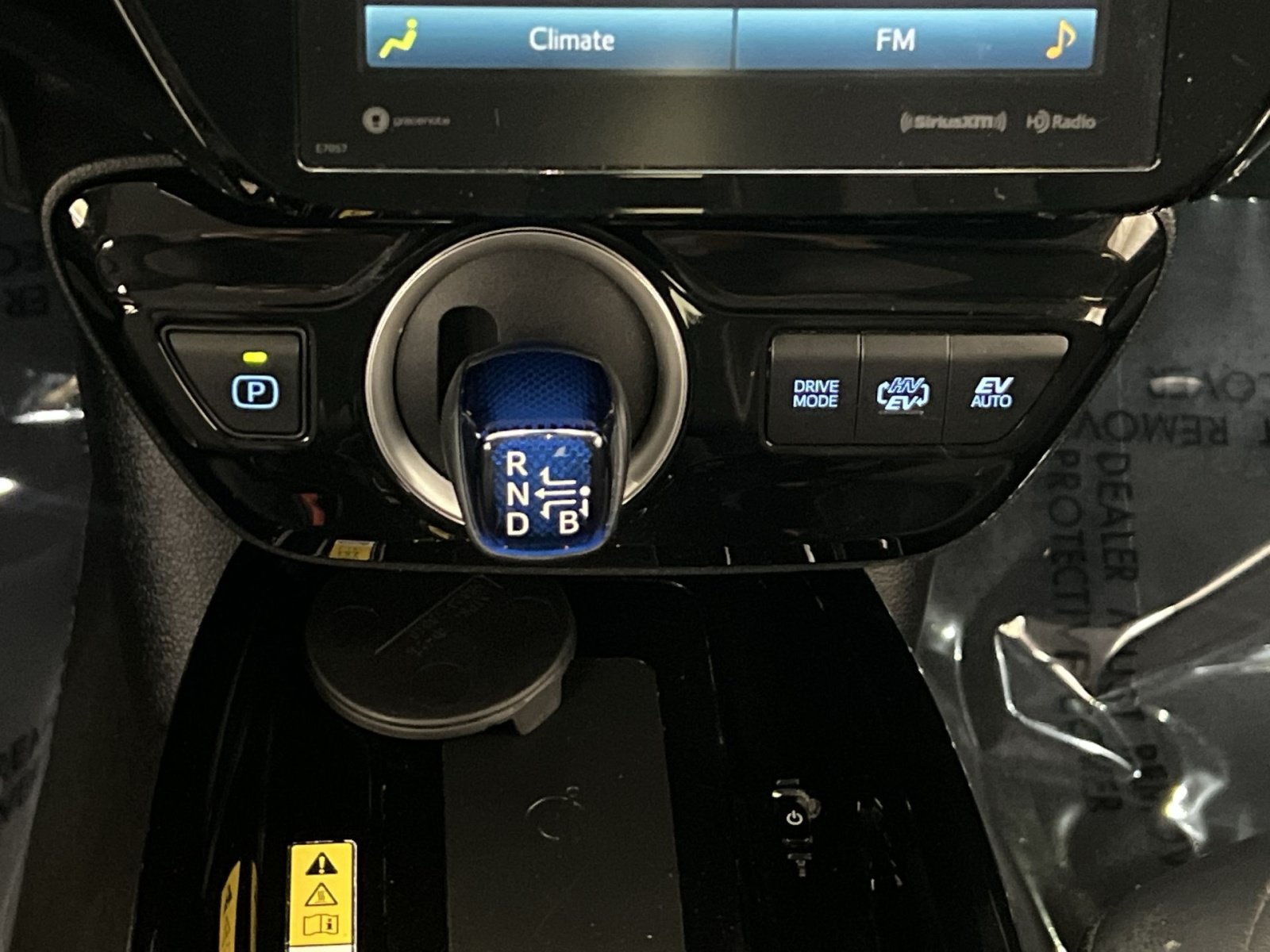 Used 2021 Toyota Prius Prime XLE w/ Carpet Mat Package (TMS) FWD image 21