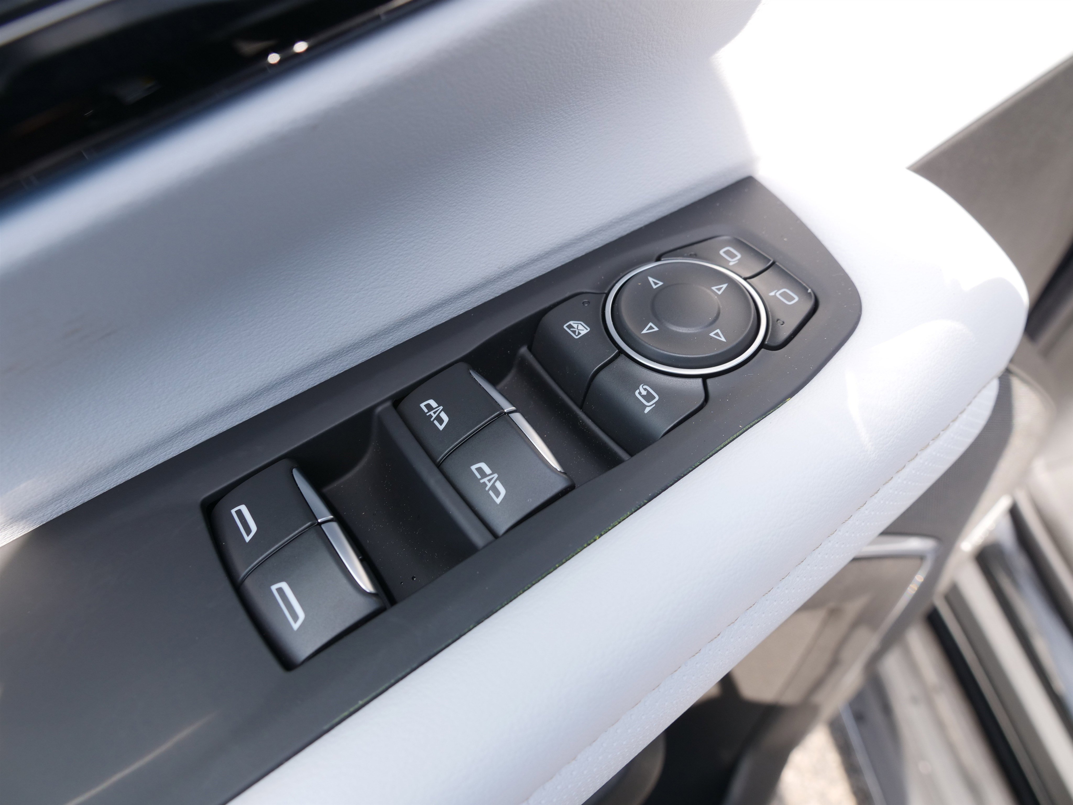 New 2025 Chevrolet Tahoe Premier image 17