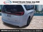 Used 2024 Chrysler Pacifica Limited FWD image 12