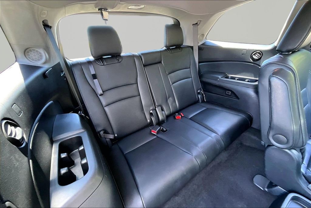 Used 2018 Honda Pilot Elite image 20