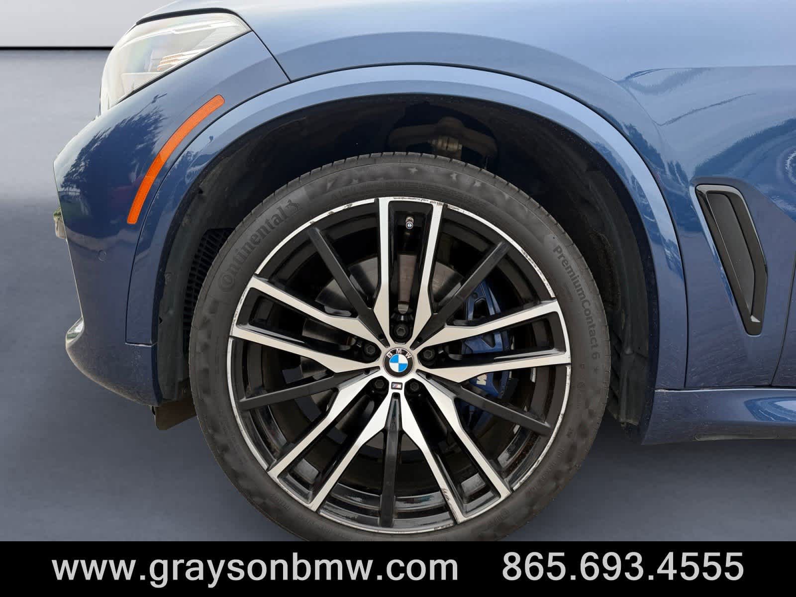 Used 2023 BMW X5 M50i w/ Parking Assistance Package AWD/4WD image 9