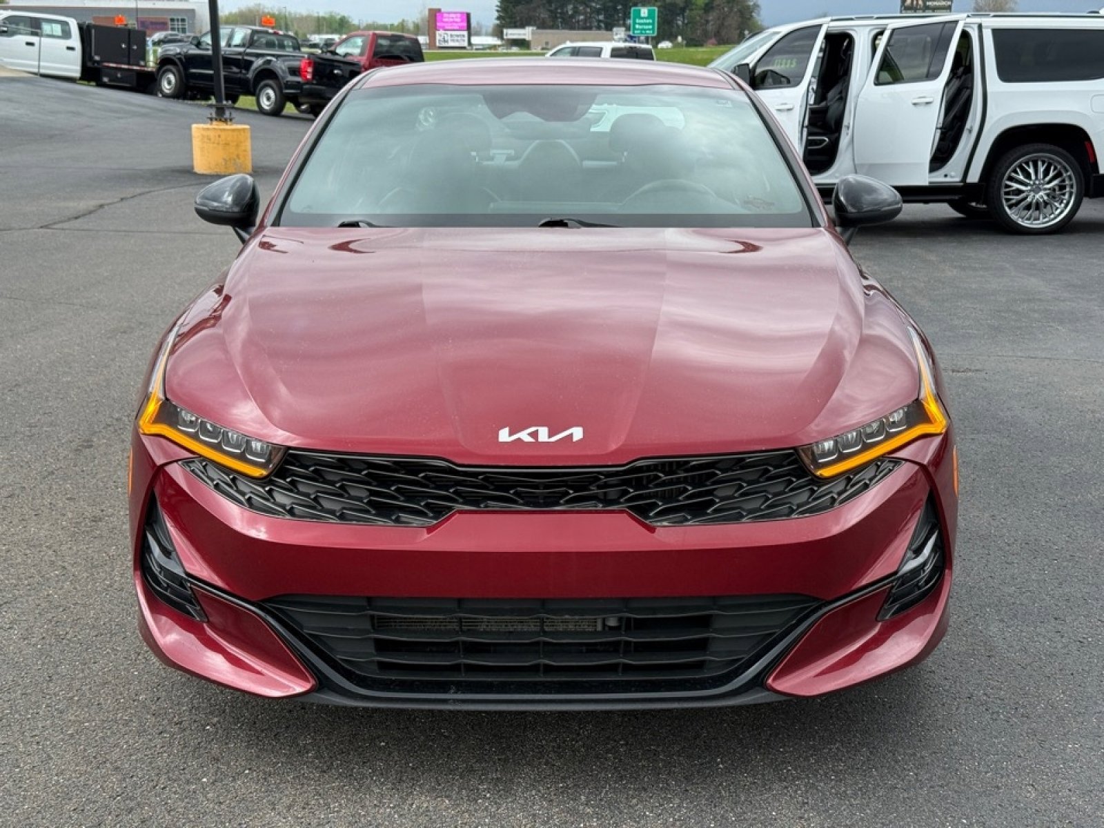 Used 2022 Kia K5 GT-Line AWD/4WD image 3