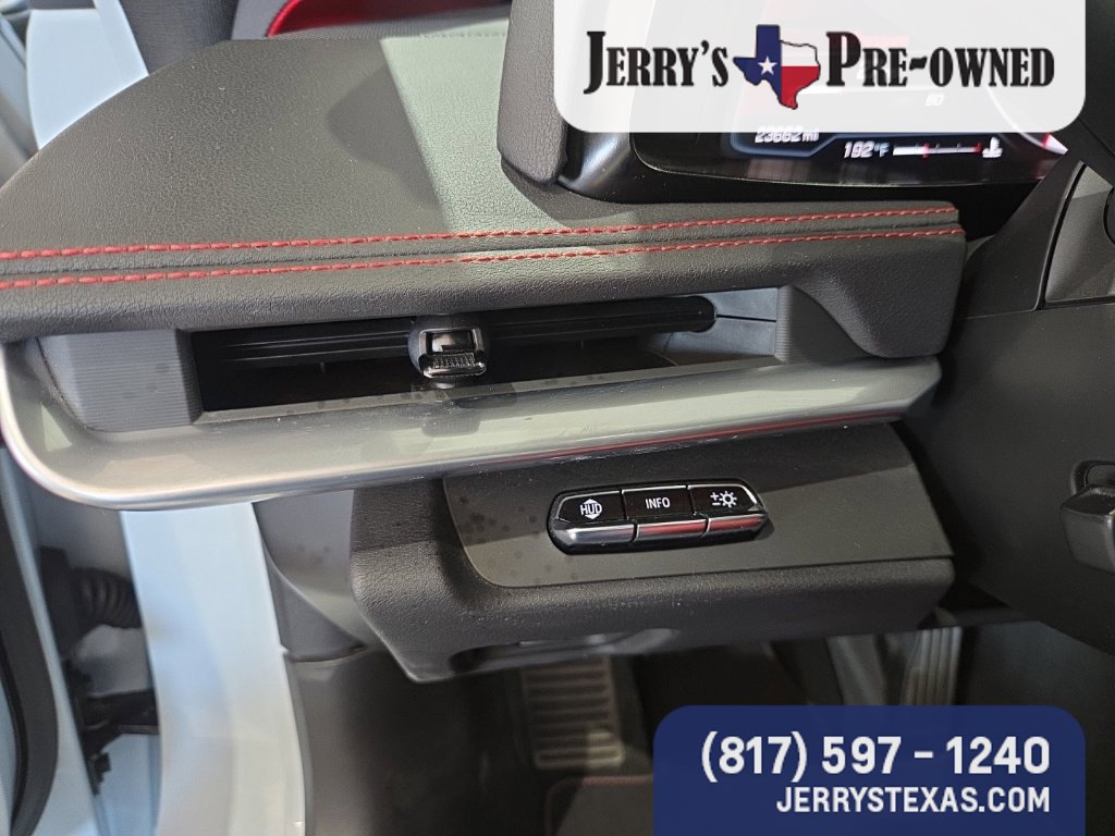 Used 2021 Chevrolet Corvette Stingray Preferred Conv w/ Z51 Performance Package RWD image 13