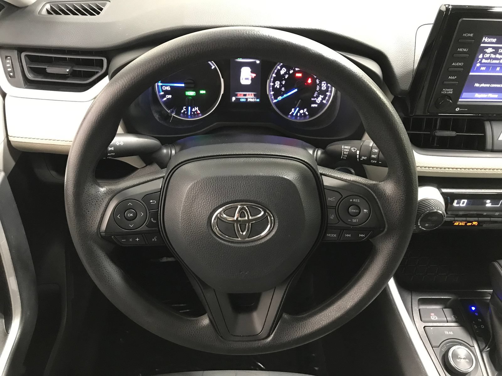 Used 2022 Toyota RAV4 XLE AWD/4WD image 6