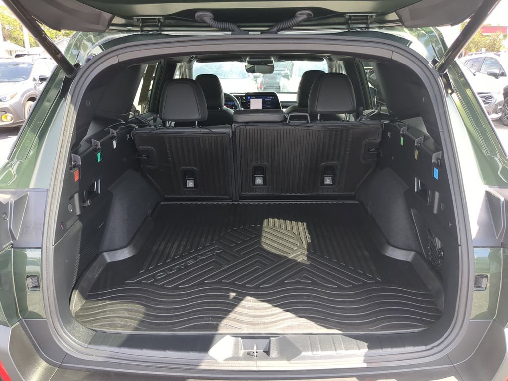 Certified 2026 Subaru Outback Limited AWD/4WD image 9