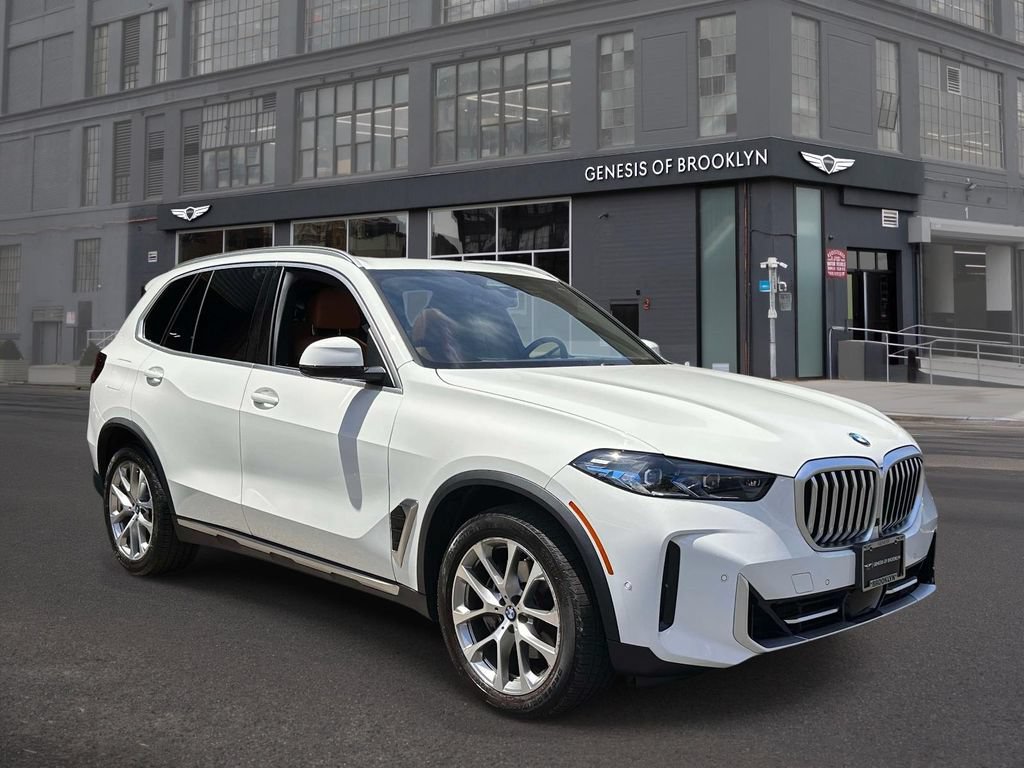 Used 2024 BMW X5 xDrive40i w/ Premium Package