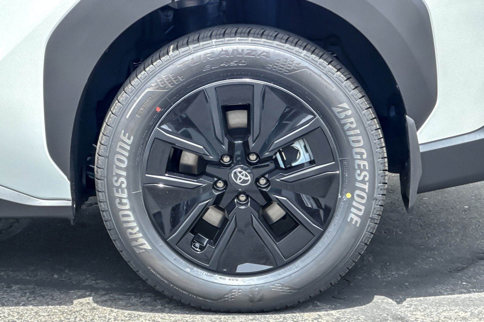 New 2026 Toyota bZ Woodland AWD/4WD image 32