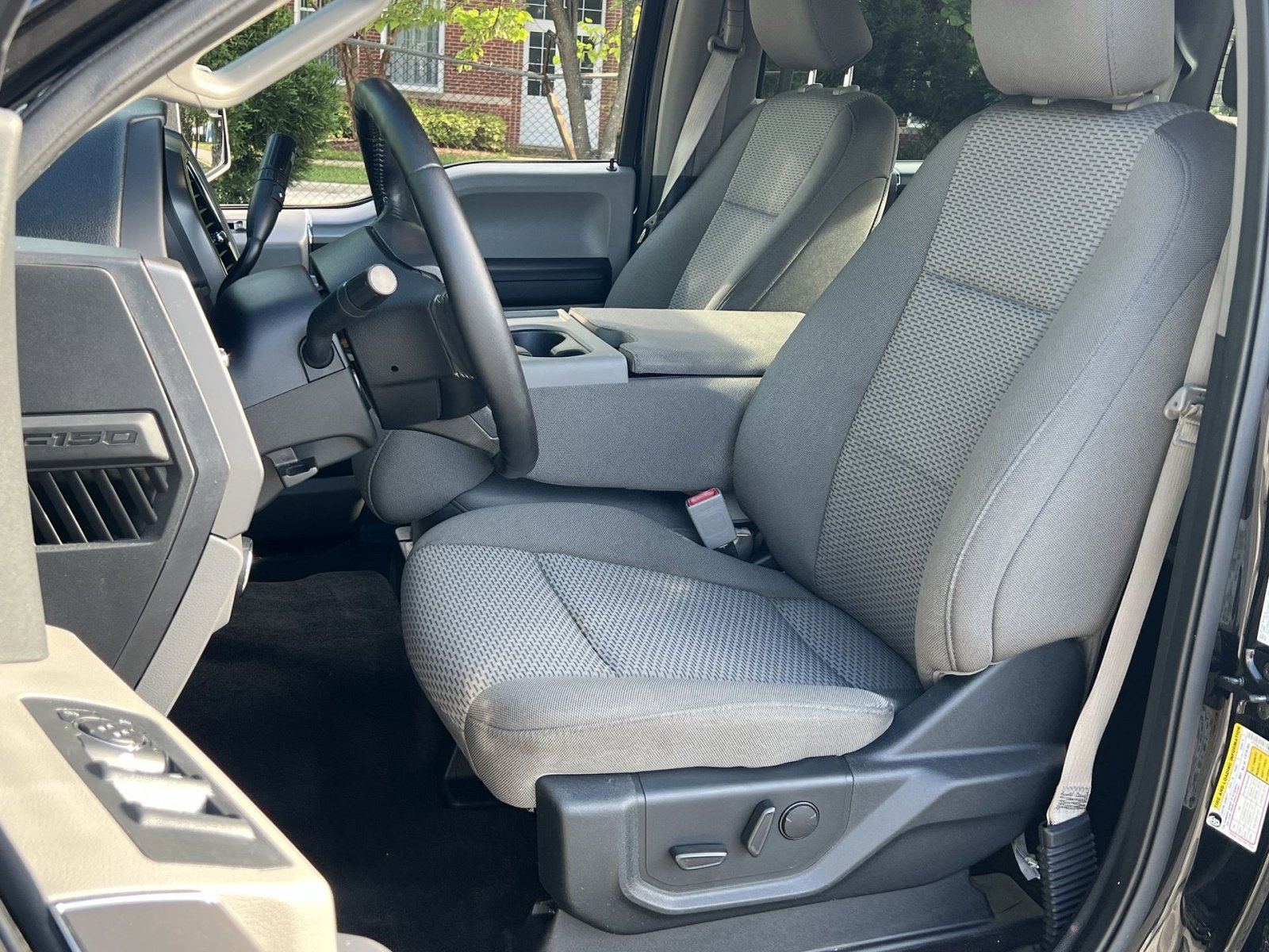 Used 2020 Ford F150 XLT w/ Equipment Group 302A Luxury AWD/4WD image 12