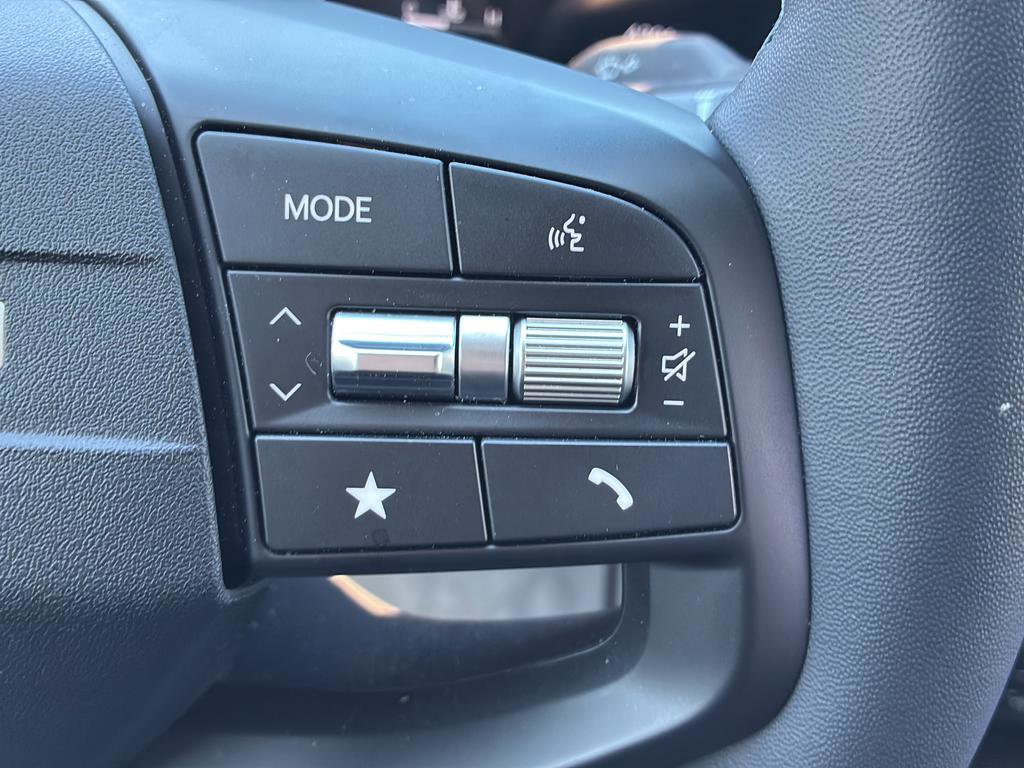 Certified 2025 Kia K4 EX image 37