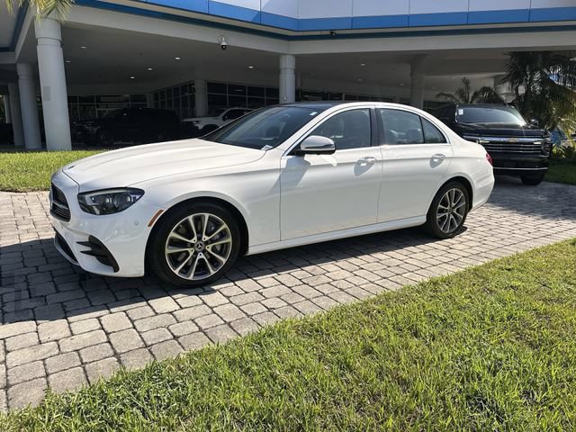 Used 2023 Mercedes-Benz E 350 4MATIC Sedan w/ Premium Package image 21