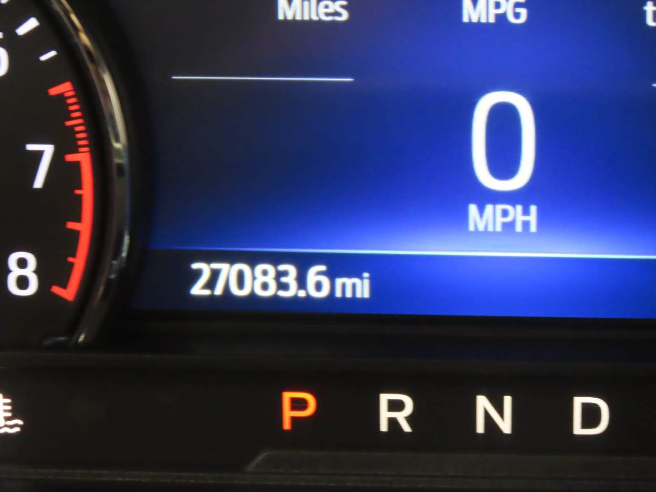 Used 2023 Ford Explorer XLT w/ Equipment Group 202A RWD image 11