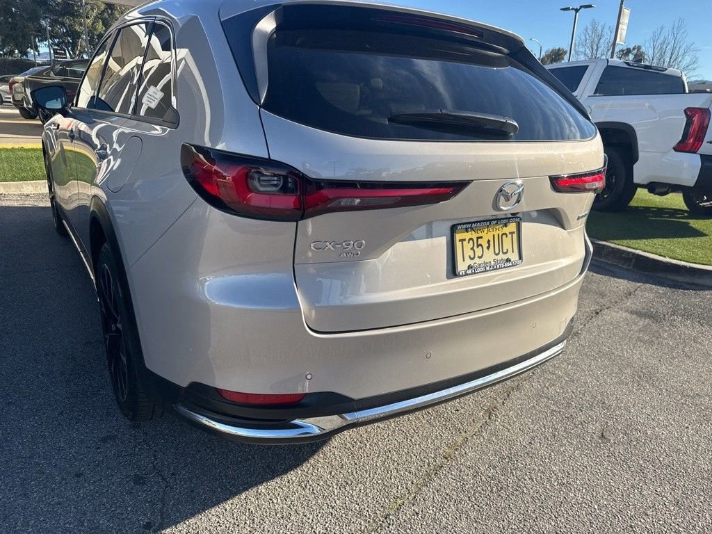 Used 2024 MAZDA CX-90 Plug-In Hybrid w/ Premium Pkg image 15