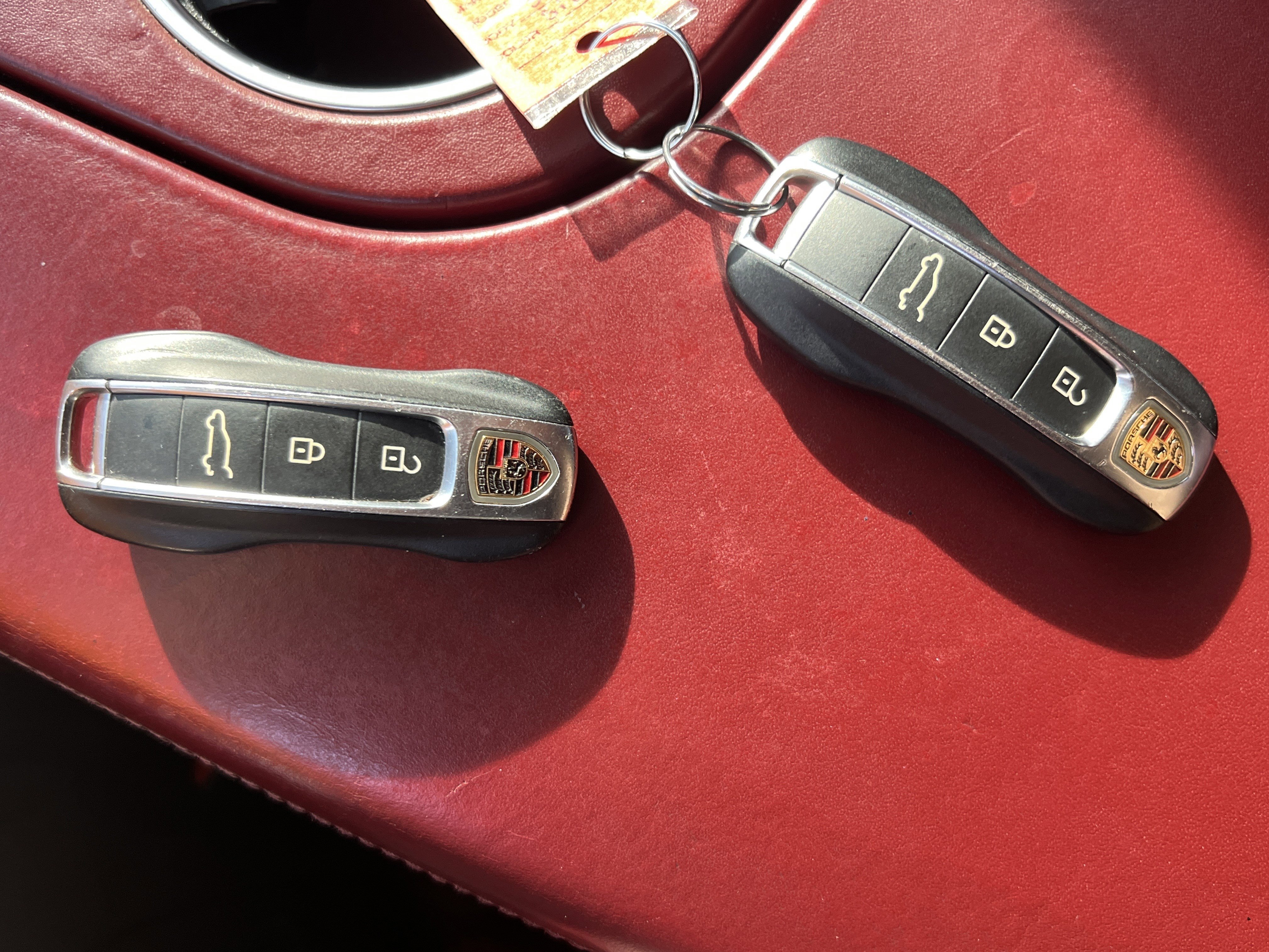 Used 2017 Porsche Panamera 4 image 38