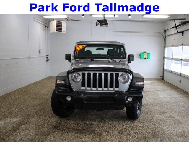 Used 2018 Jeep Wrangler Sport image 9