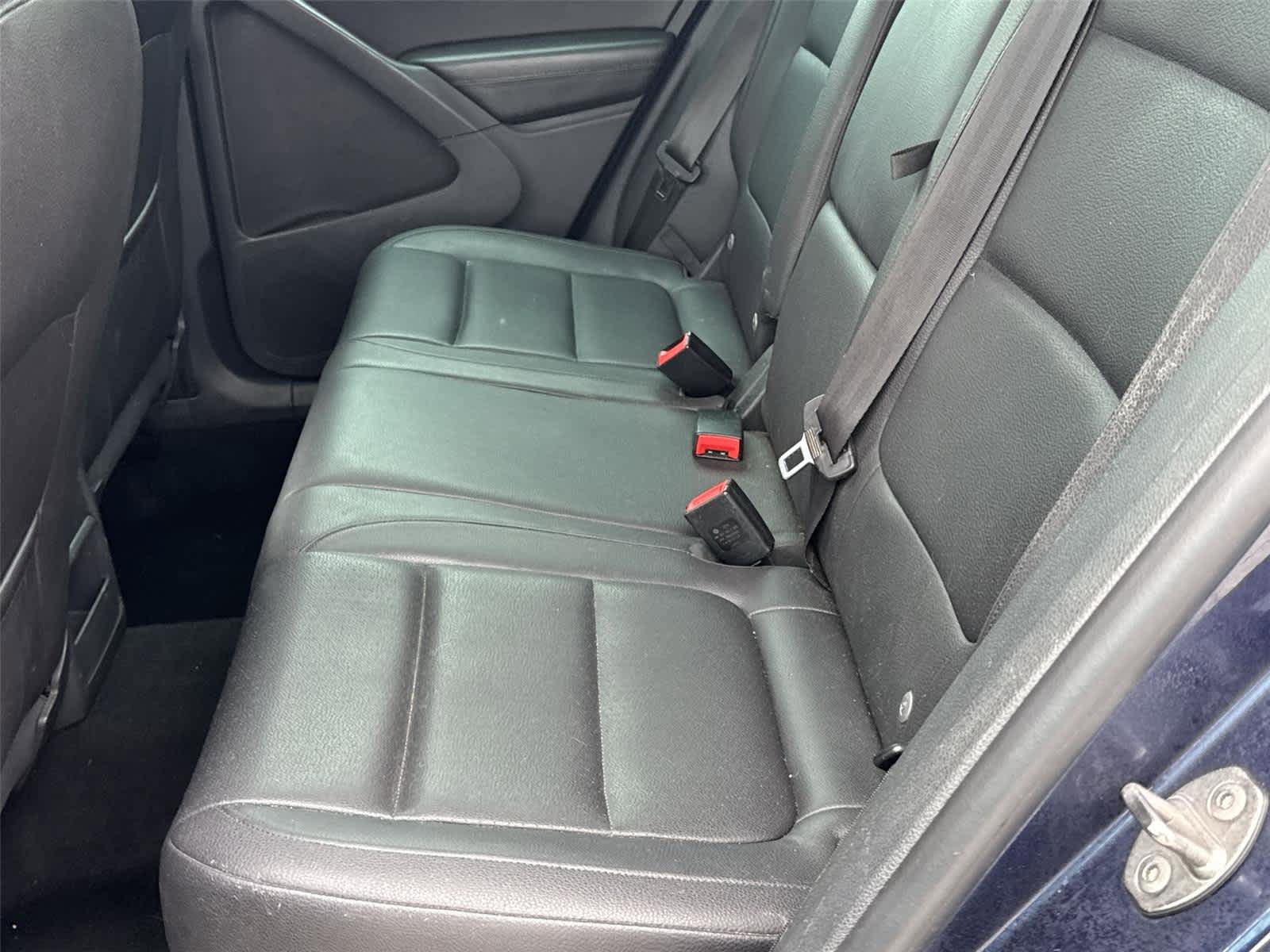 Used 2012 Volkswagen Tiguan SE AWD/4WD image 15
