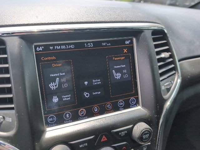 Used 2018 Jeep Grand Cherokee Laredo RWD image 17