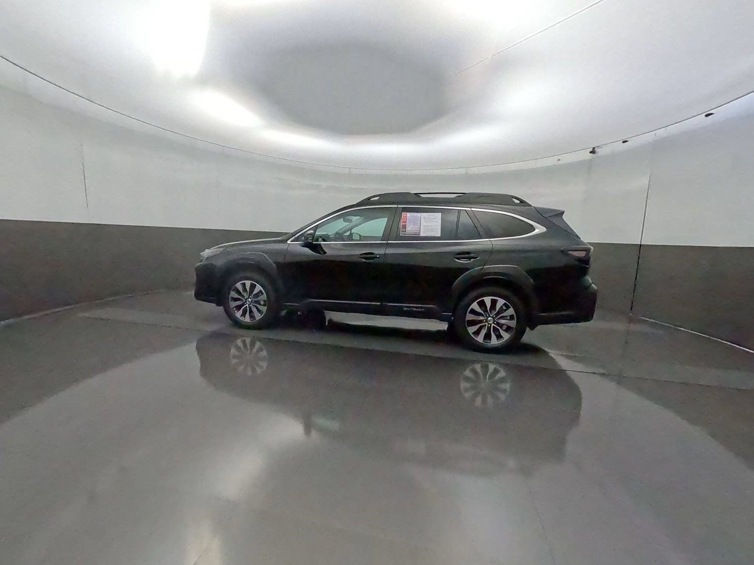 Used 2023 Subaru Outback Limited AWD/4WD image 7