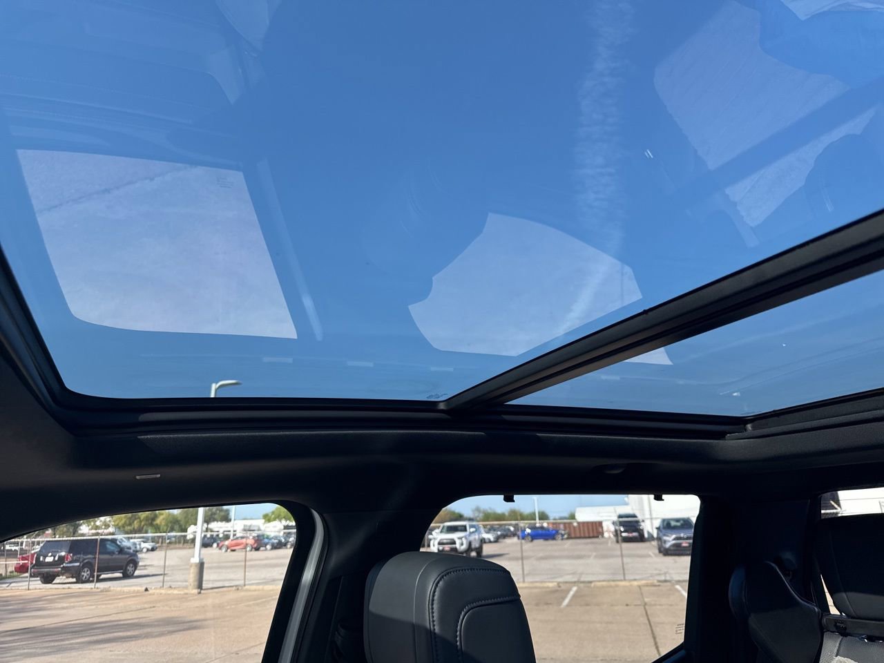 Used 2025 Toyota Tundra Platinum image 10