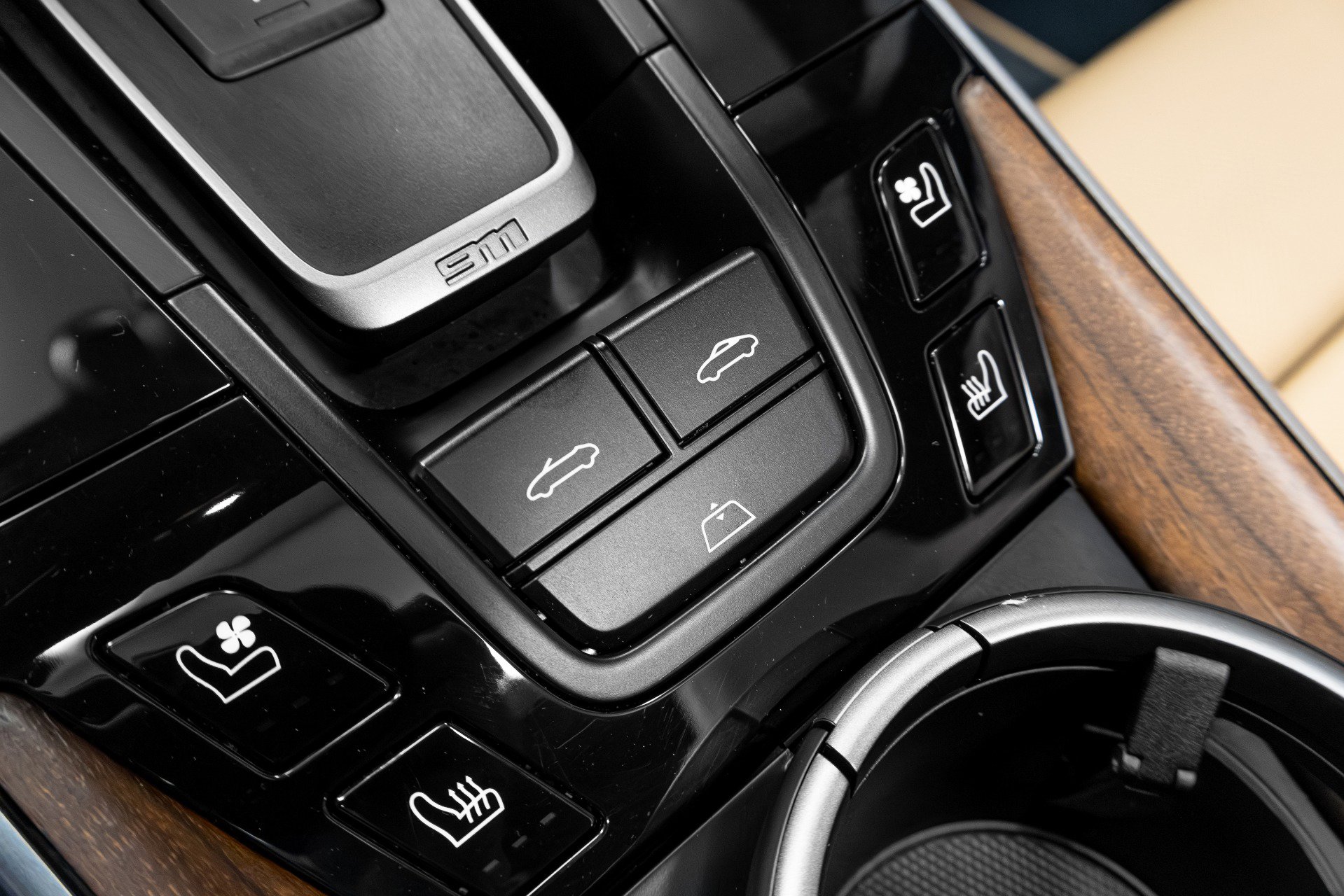 Used 2021 Porsche 911 Turbo S image 72