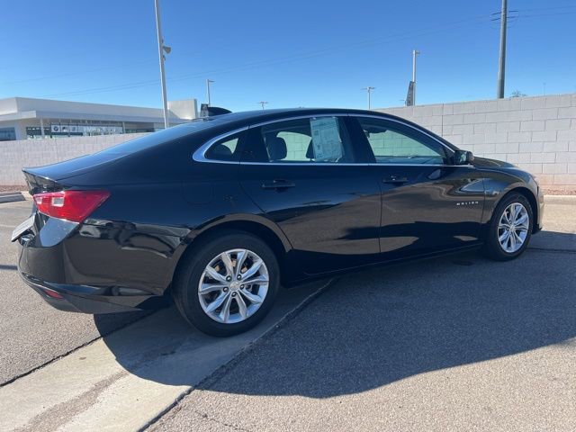 Used 2023 Chevrolet Malibu LT image 3