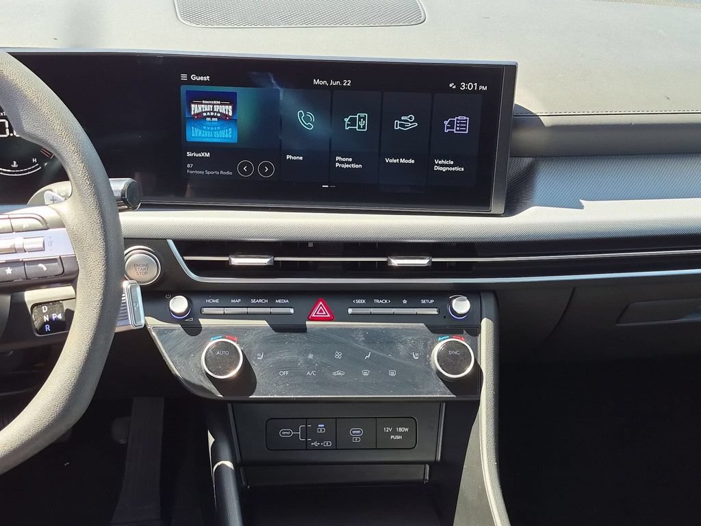 Used 2025 Hyundai Sonata SEL FWD image 19