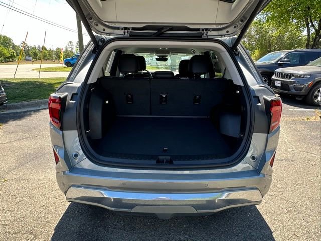 Used 2026 GMC Terrain Denali AWD/4WD image 14