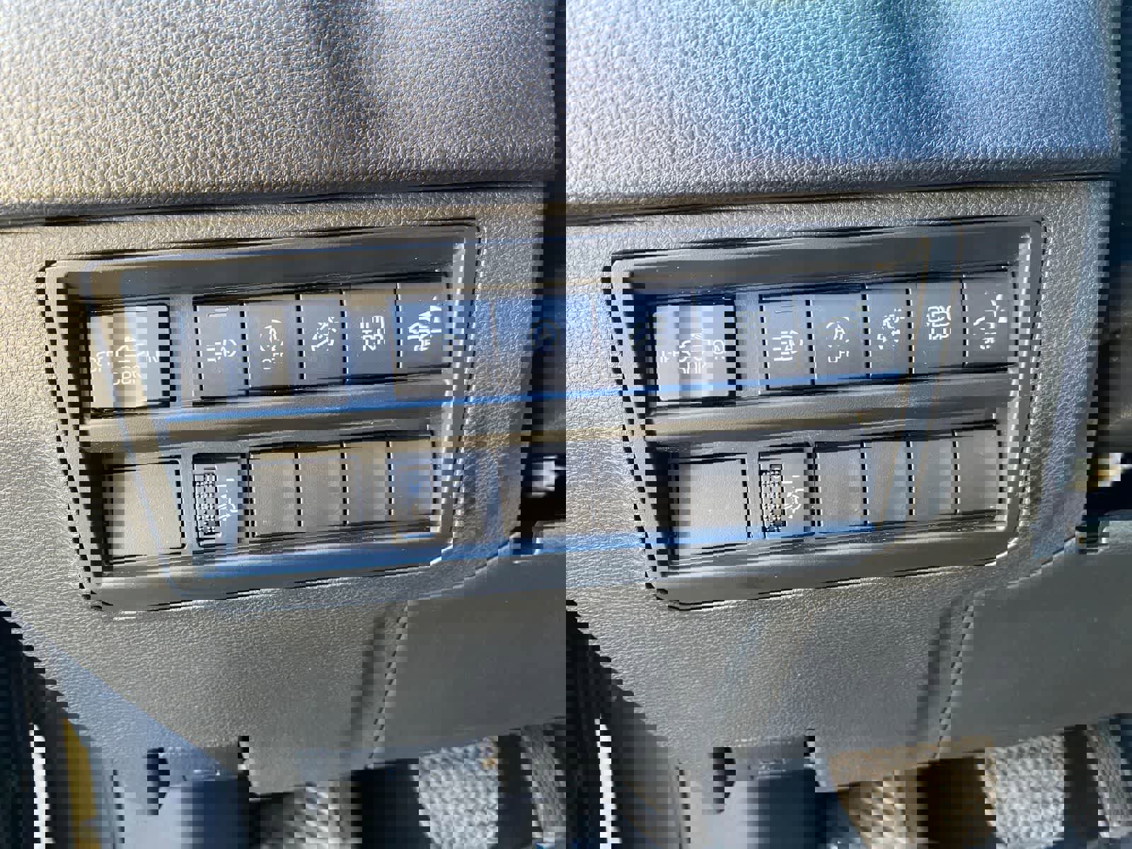 Used 2023 Toyota Tundra SR5 w/ SR5 Convenience Package image 13