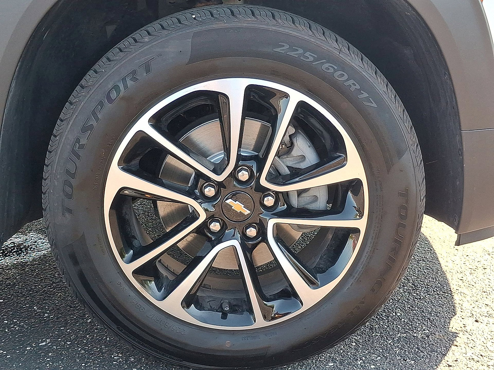 Used 2024 Chevrolet TrailBlazer LT w/ LT Cold Weather Package AWD/4WD image 27