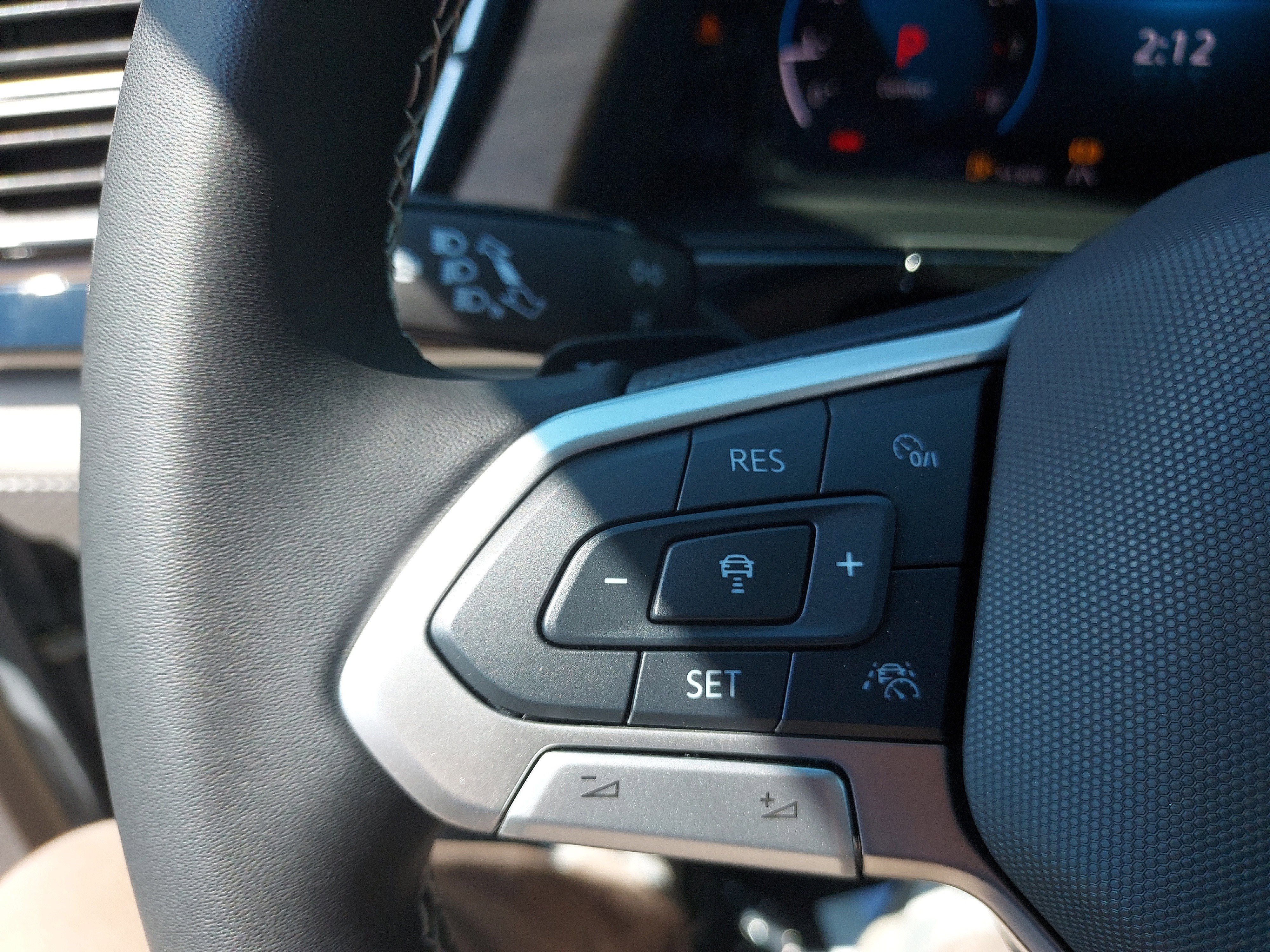 New 2026 Volkswagen Atlas SE image 26