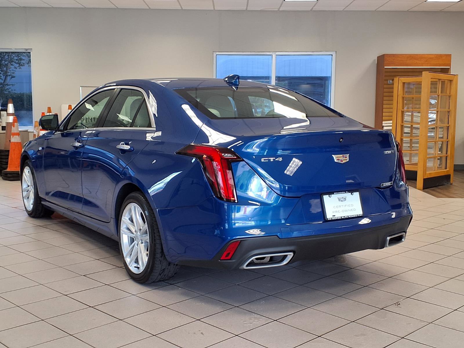 Certified 2022 Cadillac CT4 Luxury RWD image 3