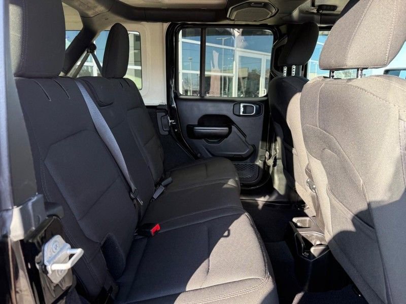 Used 2019 Jeep Wrangler Unlimited Sport S image 12
