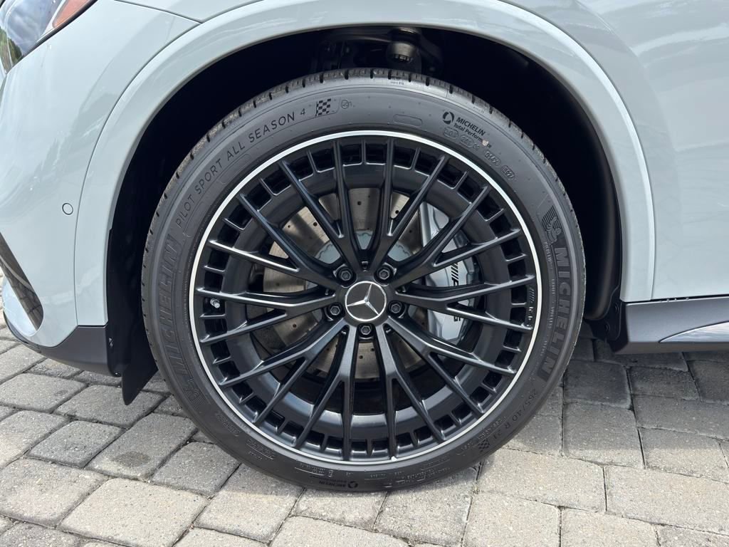 New 2026 Mercedes-Benz GLC 43 AMG 4MATIC image 13