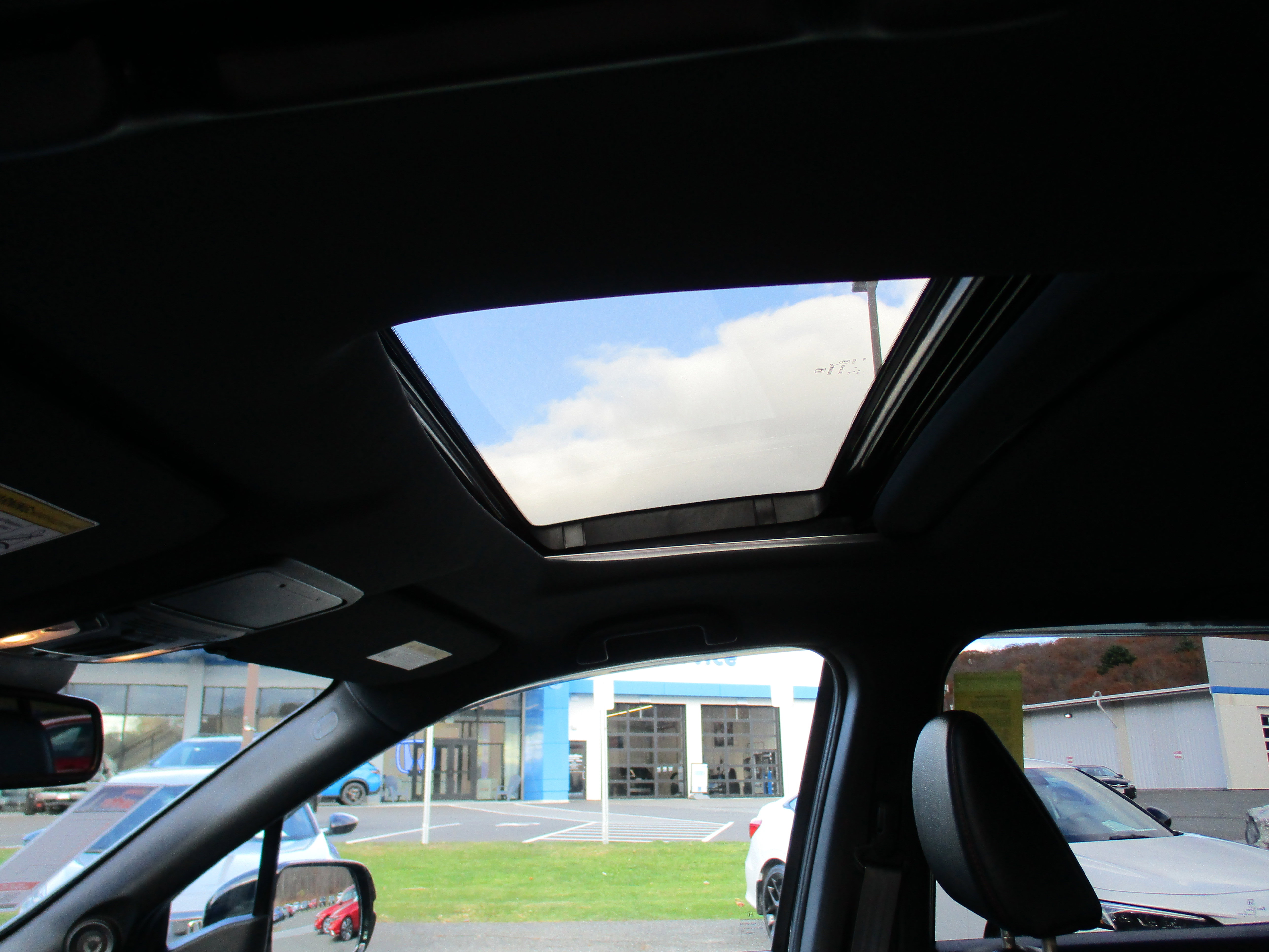 Certified 2020 Honda Ridgeline Black Edition image 11