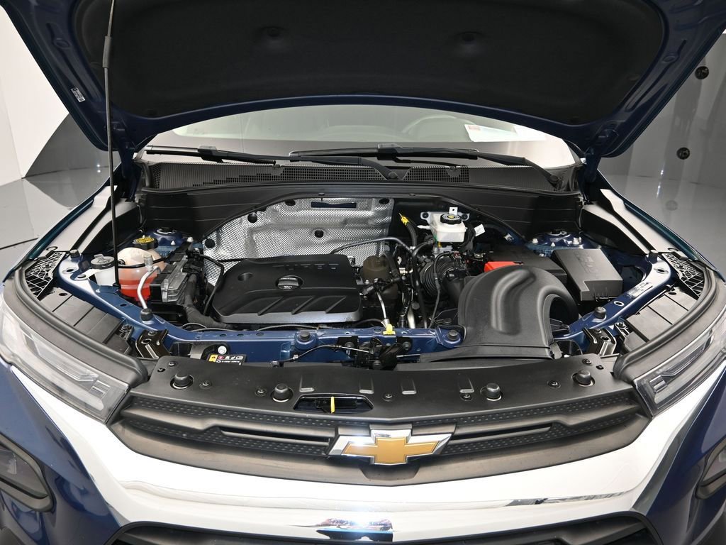 Used 2021 Chevrolet TrailBlazer LT w/ Convenience Package FWD image 26