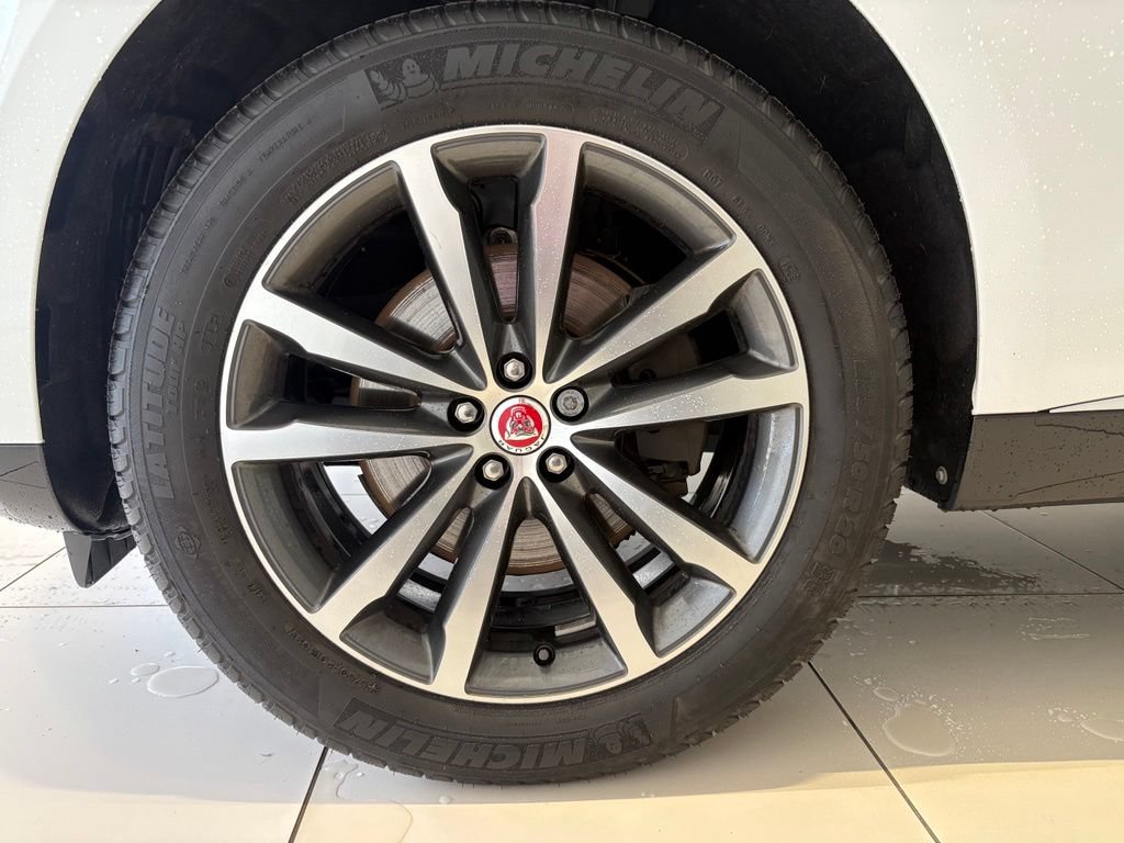 Used 2022 Jaguar F-PACE S AWD/4WD image 11